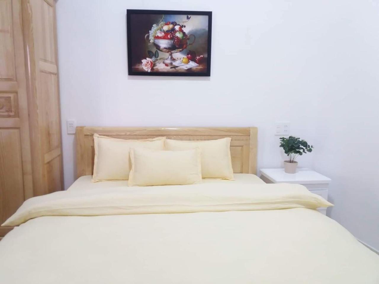 Strawberry Hotel Dalat エクステリア 写真
